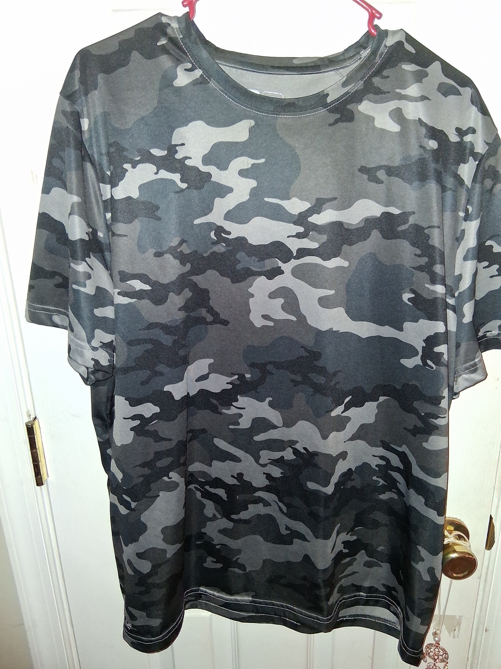 Russell Athletic Gray & Black Camo Short Sleeve Tee